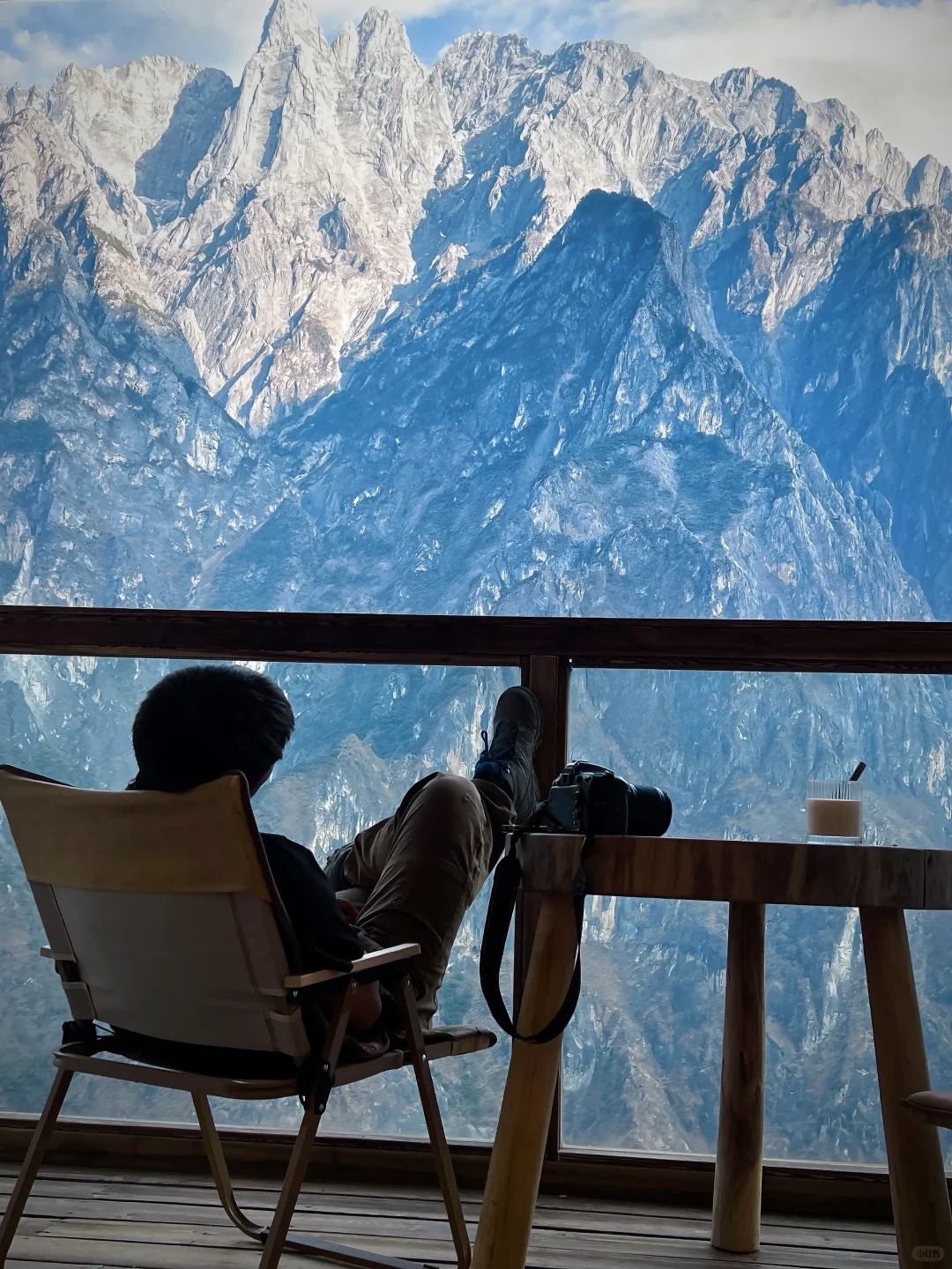 云南旅游,云南旅行社,云南團建公司,云南策劃公司：虎跳峽經(jīng)典2日徒步線路